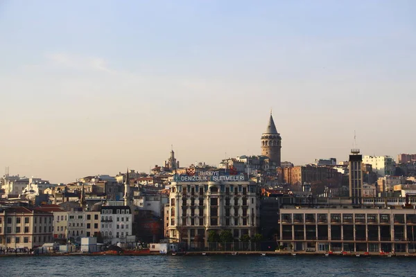 Widok Istanbul Karakoy Statku — Zdjęcie stockowe