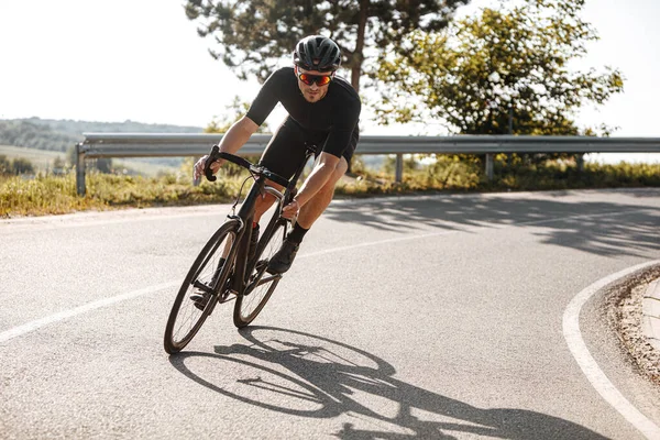 Cycliste Barbu Vêtements Sport Casque Protection Lunettes Miroir Vélo Noir — Photo