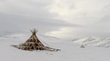 Zaman aşımı, Yamalo Nenets Özerk Okrug, Kutup Uralları