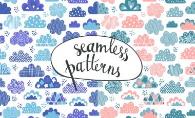 İskandinav desenleri ayarlandı. Pembe bulutlar, mor mavi renkler. Arkaplan, duvar kağıdı, tekstil için çocuksu bir koleksiyon. Yumurtadan çıkmış, benekli, çizgili yuvarlak el yuvarlak bulutları beyaz gökyüzünde.