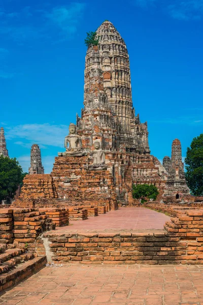 Majestic ruins of 1629 Wat Chai Watthanaram built by King Prasat