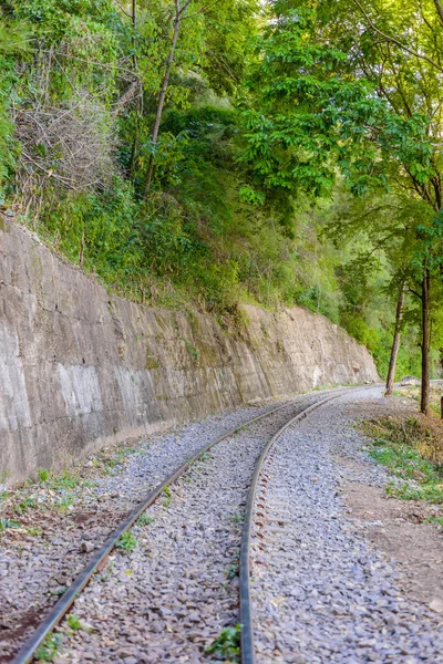 Morte ferroviária, construída durante a Segunda Guerra Mundial, Kanchanaburi Tailândia — Fotografia de Stock