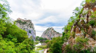 Tayland, Ratchabri 'deki Khao Ngu Taş Parkı