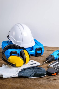 Matkap ve matkap, araçlar, marangoz ve güvenlik, koruma Eq set