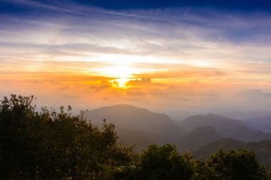 Mon Sone View Point, Doi Pha Hom Pok Milli Parkı, Angkhang mou