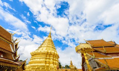 Wat Phra bu DOI Suthep 1385 kurulan tapınak büyük bir l.