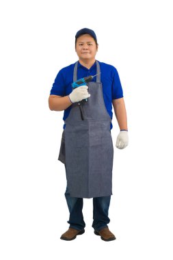 Apron ve koruyucu eldiven ile mavi gömlek Asyalı işçi adam 