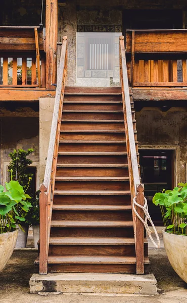 Outdoor old wooden stairs with staircase railing — Stock Photo, Image