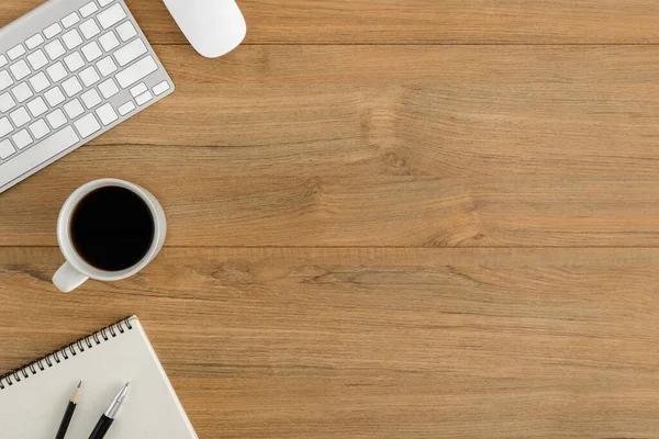 Flat Lay Bovenaanzicht Houten Bureau Werkruimte Met Blanco Notitieboek Toetsenbord — Stockfoto