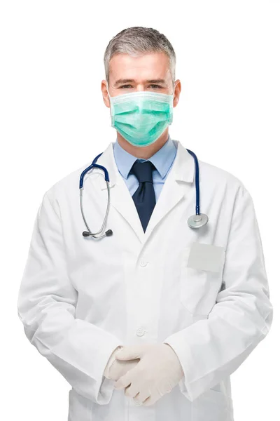 外科用マスク ラボ用コート 手袋を身に着けている医師は 白で隔離された3分の1の表面にCovid 19またはコロナウイルスから保護する — ストック写真
