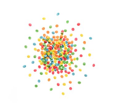 Bir sürü renkli kağıt konfeti beyaza izole edilmiş..