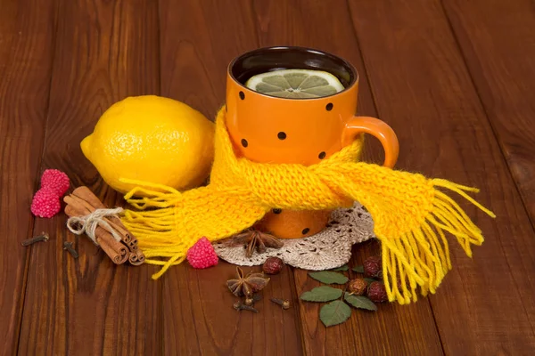 Cup Hot Tea Lemon Spices Cold Wooden Table — Stockfoto