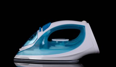 Elektrik demiri siyaha izole edildi