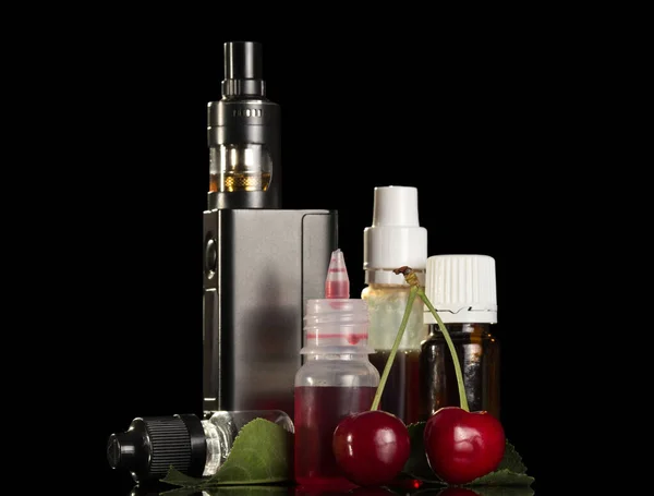 Electronic Cigarette Set Aromatic Liquids Smoking Isolated Black Background — Stok Foto