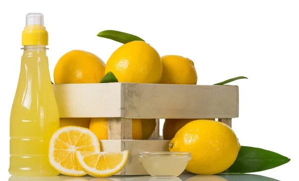 Wooden Box Lemons Juice Bottle Cup Isolated White Background — Stock Photo, Image
