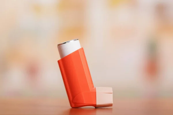 Portable Pocket Nebulizer Dispenser Light Background — Stockfoto