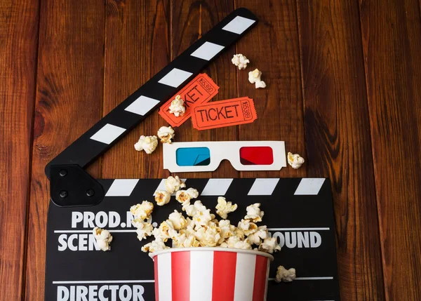 Movie Clapper Popcorn Glasses Wooden Background — Stock Photo, Image