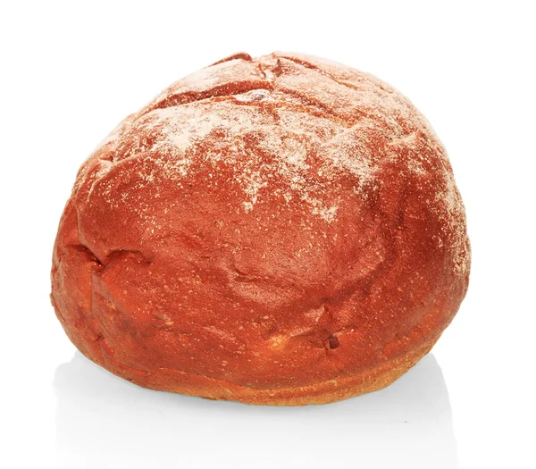 Rund Braunes Brot Mit Rosinen Nahaufnahme Isoliert Auf Weißem Hintergrund — Stockfoto