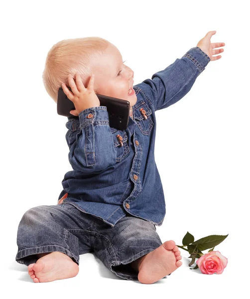 Happy Kleine Jongen Een Blauw Shirt Jeans Zitten Met Een — Stockfoto