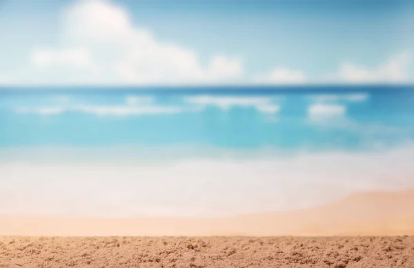 Vacker Havsutsikt Sand Strand Bakgrund Blå Himmel — Stockfoto