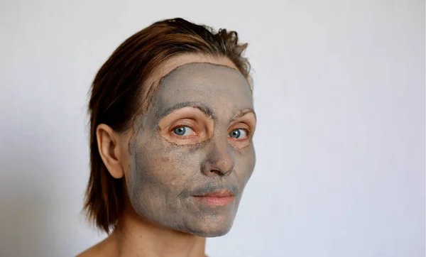 Beautiful Mature Woman Making Face Bubble Charcoal Mask Face Treatment — Stock Photo, Image