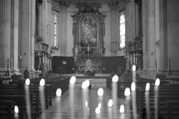 Brescia Itálie Únor 2019 Pouliční Obchod Věci Lidé Zvířata Život — Stock fotografie