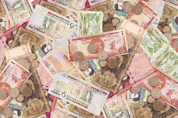 Vysokoúhlý Snímek Mnoha Bankovek Mincí Položených Zemi Koncept Korupce — Stock fotografie