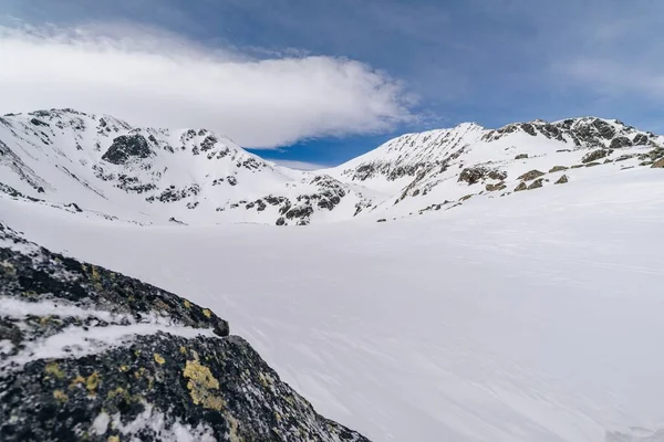 Захватывающий Снимок Снежных Гор Ньедере Австрия — стоковое фото