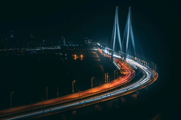 High angle shot of Bandra Worli sealink in Mumbai at night time — Stok fotoğraf