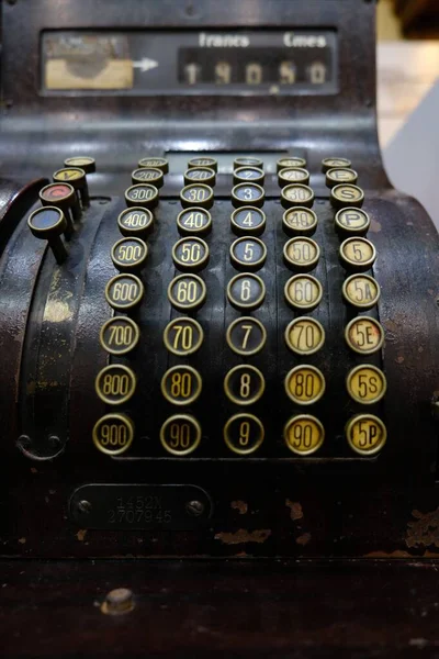 Selective focus closeup shot of an ancient corded phone bringing nostalgia to the viewer — Stock Photo, Image