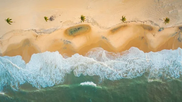 Una Toma Ángulo Alto Las Hermosas Olas Espumosas Norte Brasil — Foto de Stock