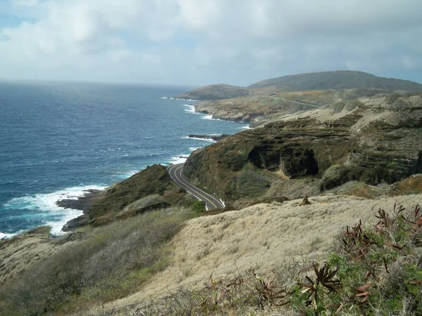 Eine Wunderschöne Landschaft Einer Bergigen Meeresküste Hawaii — Stockfoto