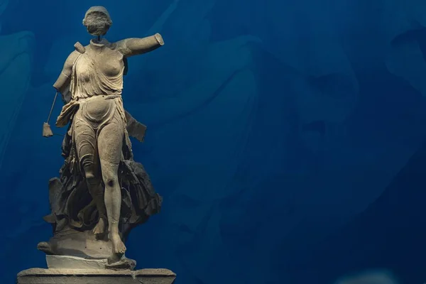 Eine Flache Aufnahme Der Berühmten Nike Paionios Statue Antiken Olympiamuseum — Stockfoto