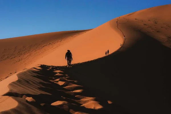Захватывающий Вид Песчаные Дюны Голубым Небом Набиа Африка — стоковое фото