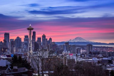 A beautiful view of the city of Seattle, USA underneath the breathtaking colorful sky clipart