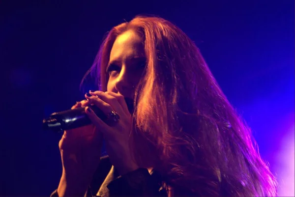 英国布里斯托尔 2015年11月13日 荷兰交响乐金属乐队Epica 由Simone Simons担任主唱 在英国布里斯托尔O2布里斯托尔学院 Bristol Academy November 2015 — 图库照片