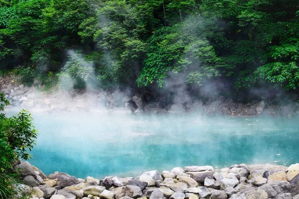 Vacker natur med varm källa i skogen i Beitou District, Taiwan — Stockfoto