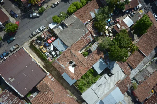 Häuser Und Straßen Von Einem Drohnenflug Aus Gesehen — Stockfoto