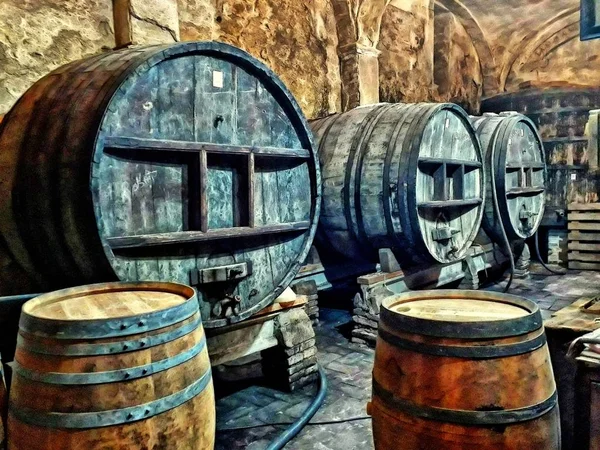 Eine Menge Holzfässer Mit Interessanten Strukturen Einem Weingut Porrera Katalonien — Stockfoto