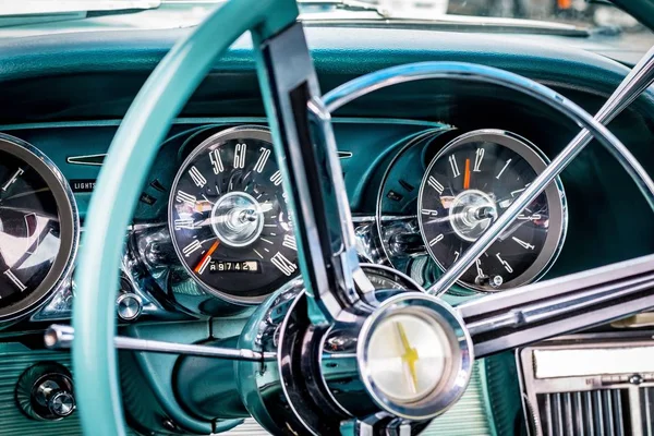 Primer Plano Del Interior Coche Azul Vintage — Foto de Stock