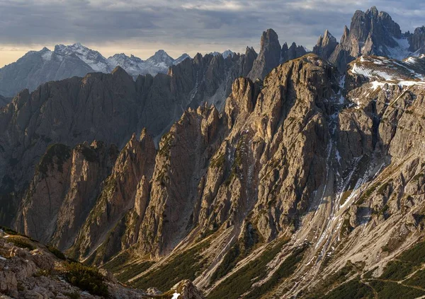 Крупный План Снежных Скал Горного Кадини Мисурина Итальянских Альпах — стоковое фото