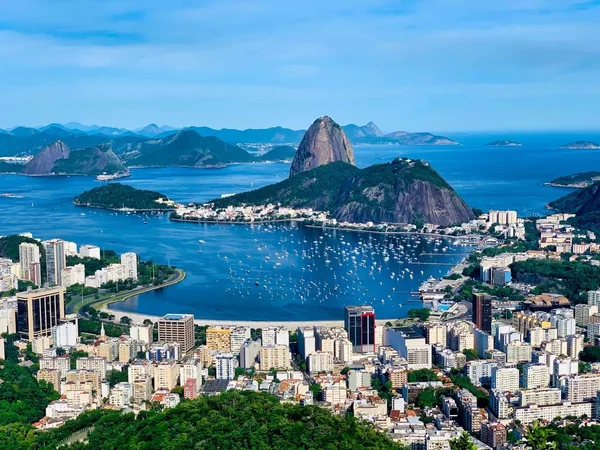 Légi felvétel a híres Sugar Loaf hegyről Rio de Janeiróban, Brazíliában — Stock Fotó