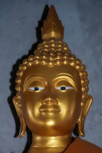 Vertikální Detailní Záběr Historické Antické Sochy Velký Buddha Ostrově Phuket — Stock fotografie