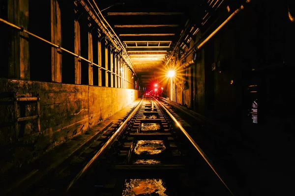 Підземний тунель і залізниця в Нью - Йорку (США). — стокове фото