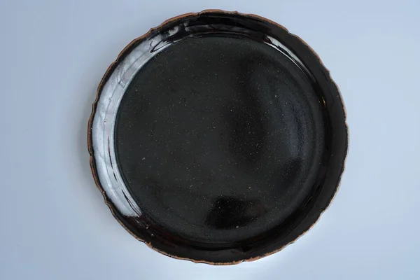 Eine Hochauflösende Aufnahme Eines Schönen Vintage Keramiktellers Mit Grauem Hintergrund — Stockfoto