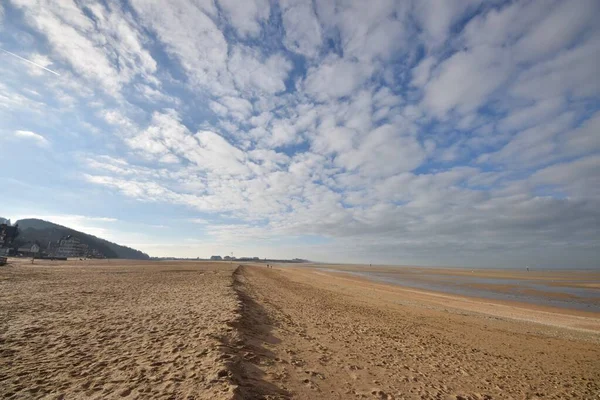 Playa en Normandía, uno de los lugares de la Segunda Guerra Mundial — Foto de Stock