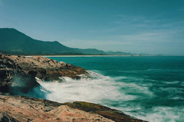 Високий Кут Відстрілу Бірюзової Води Пляжу Сакарема Ріо Жанейро — стокове фото