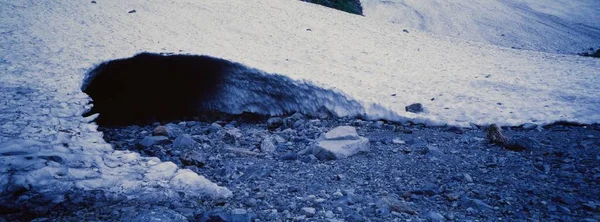 워싱턴 주의 빙하들 이 낮에는 커 카스 카스 주의 태양 아래있다 — 스톡 사진