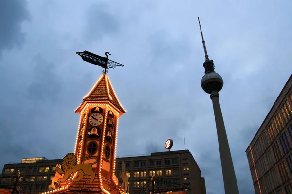Świąteczny jarmark Alexanderplatz — Zdjęcie stockowe