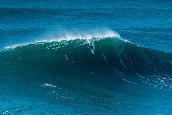 Nazar Portugal Dezembro 2019 Onda Alta Oceano Atlântico Que Leva — Fotografia de Stock